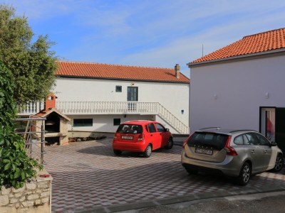 Holiday house Four-bedroom house with terrace and sea view Slatine, Čiovo K-17231 - Outdoor photo 16