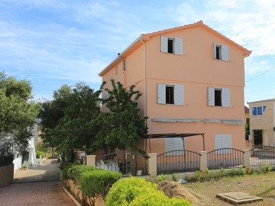 Apartment Two bedroom apartment with terrace and sea view Slatine, Čiovo A-17234-a - Outdoor photo 4