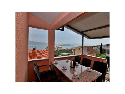 Apartment Two bedroom apartment with terrace and sea view Slatine, Čiovo A-17234-a - Outdoor photo 23