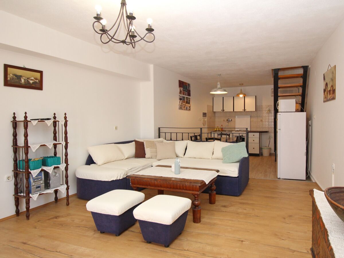 Apartment Two bedroom apartment near beach Baška, Krk A-18862-a - Outdoor photo 3