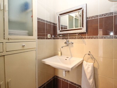 Apartment Two bedroom apartment near beach Baška, Krk A-18862-a - Outdoor photo 16