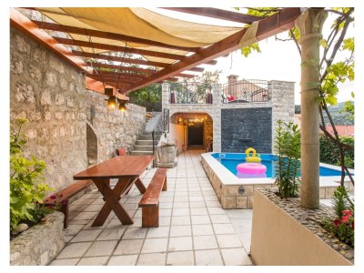 Apartment Three bedroom apartment near beach Sustjepan, Dubrovnik A-17308-a - Outdoor photo 4