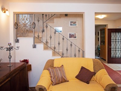 Apartment Three bedroom apartment near beach Sustjepan, Dubrovnik A-17308-a - Outdoor photo 16