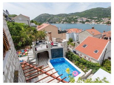 Apartment Three bedroom apartment near beach Sustjepan, Dubrovnik A-17308-a - Outdoor photo 37