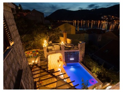 Apartment Three bedroom apartment near beach Sustjepan, Dubrovnik A-17308-a - Outdoor photo 38