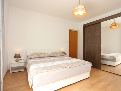 Apartment Three bedroom apartment with balcony and sea view Arbanija, Čiovo A-17332-a - Outdoor photo 18