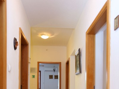 Apartment Three bedroom apartment with balcony and sea view Arbanija, Čiovo A-17332-a - Outdoor photo 27