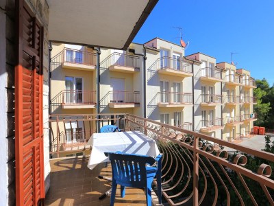 Apartment Three bedroom apartment with balcony and sea view Arbanija, Čiovo A-17332-a - Outdoor photo 37