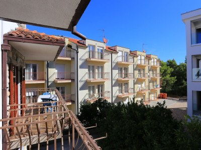 Apartment Three bedroom apartment with balcony and sea view Arbanija, Čiovo A-17332-a - Outdoor photo 43