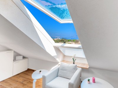 Holiday house Three bedroom house with balcony and sea view Škrip, Brač K-17345 - Outdoor photo 25