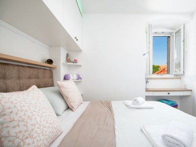 Holiday house Three bedroom house with balcony and sea view Škrip, Brač K-17345 - Outdoor photo 45