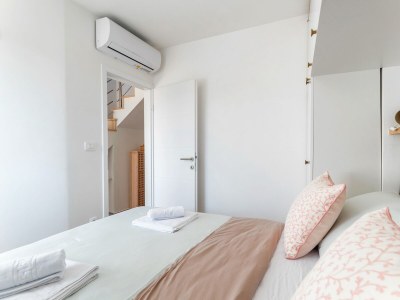 Holiday house Three bedroom house with balcony and sea view Škrip, Brač K-17345 - Outdoor photo 46