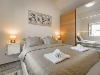 Holiday house Three bedroom house with balcony and sea view Škrip, Brač K-17345 - Outdoor photo 48