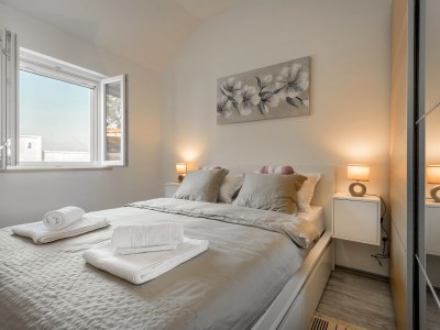 Holiday house Three bedroom house with balcony and sea view Škrip, Brač K-17345 - Outdoor photo 49