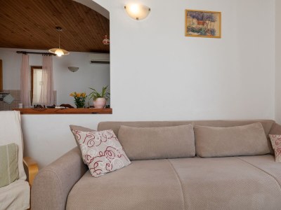 Apartment Two bedroom apartment with terrace and sea view Duće, Omiš A-18897-a - Outdoor photo 6