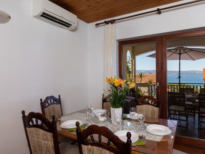 Apartment Two bedroom apartment with terrace and sea view Duće, Omiš A-18897-a - Outdoor photo 8