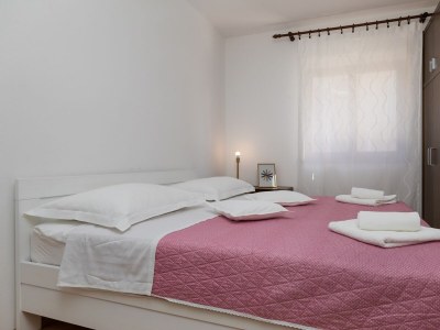 Apartment Two bedroom apartment with terrace and sea view Duće, Omiš A-18897-a - Outdoor photo 16