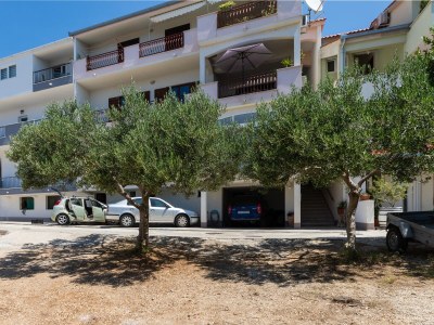 Apartment Two bedroom apartment with terrace and sea view Duće, Omiš A-18897-a - Outdoor photo 29