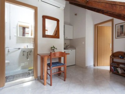 Apartment One bedroom apartment with air-conditioning Dubrovnik A-18908-a - Outdoor photo 8