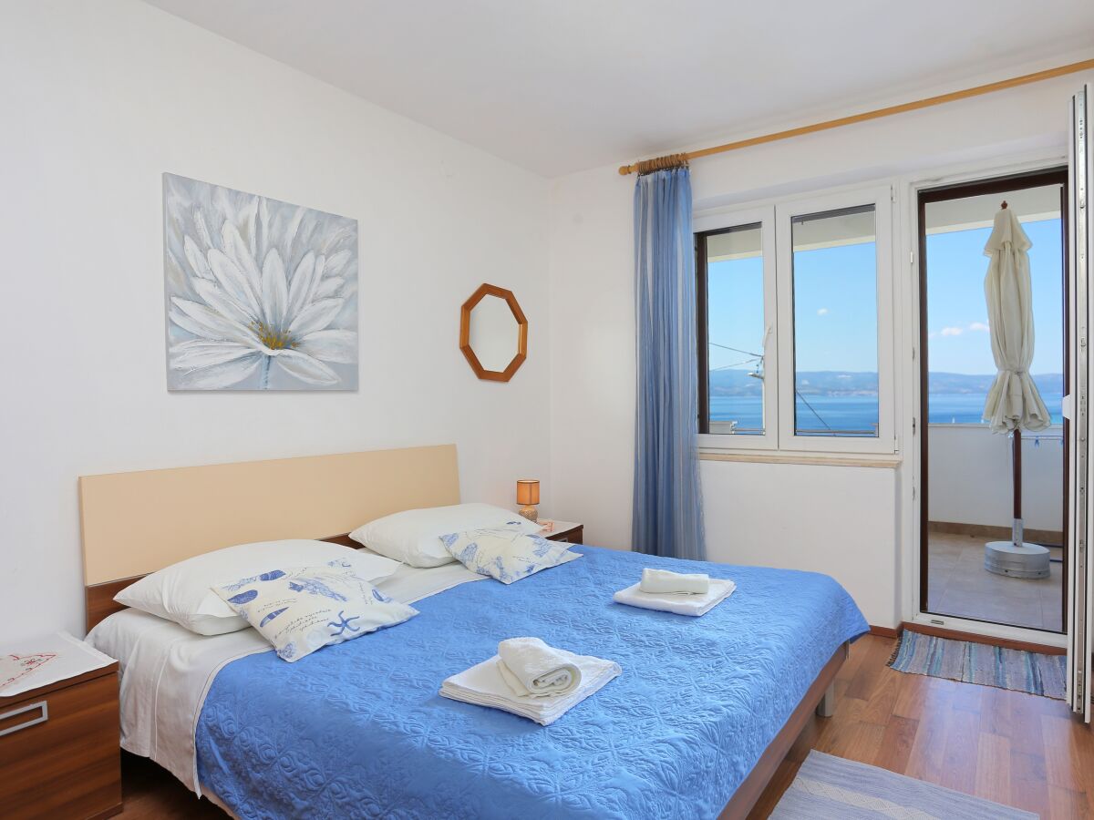Apartment Two bedroom apartment with terrace and sea view Omiš A-18919-a