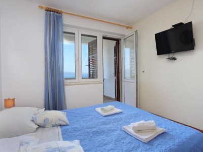 Apartment Two bedroom apartment with terrace and sea view Omiš A-18919-a - Outdoor photo 10