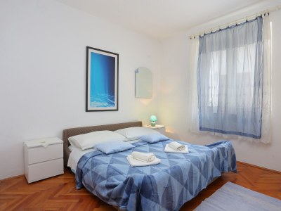 Apartment Two bedroom apartment with terrace and sea view Omiš A-18919-a - Outdoor photo 12