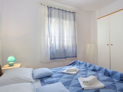 Apartment Two bedroom apartment with terrace and sea view Omiš A-18919-a - Outdoor photo 13