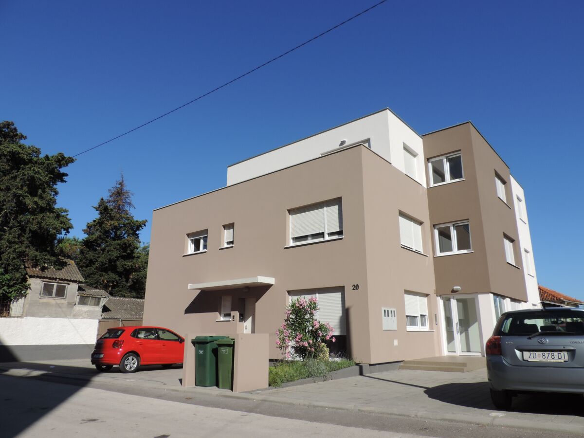 Apartment Two bedroom apartment with balcony Zadar A-17355-a