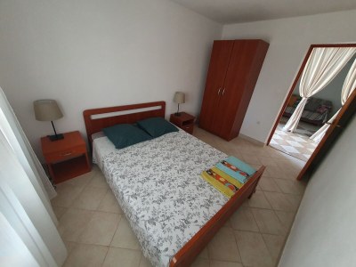 Apartment Two bedroom apartment with terrace and sea view Seline, Paklenica A-17390-a - Outdoor photo 9