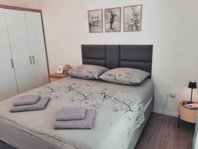 Apartment One bedroom apartment near beach Cove Pokrivenik, Hvar A-18955-a - Outdoor photo 14