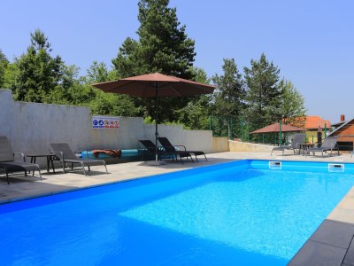 Apartment Family-friendly apartments with swimming pool Grabovac, Plitvice - 17532 - Family-friendly apartments with swimming pool Grabovac, Plitvice - 17532 - Outdoor photo 3