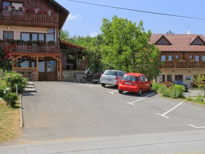 Apartment Family-friendly apartments with swimming pool Grabovac, Plitvice - 17532 - Family-friendly apartments with swimming pool Grabovac, Plitvice - 17532 - Outdoor photo 12