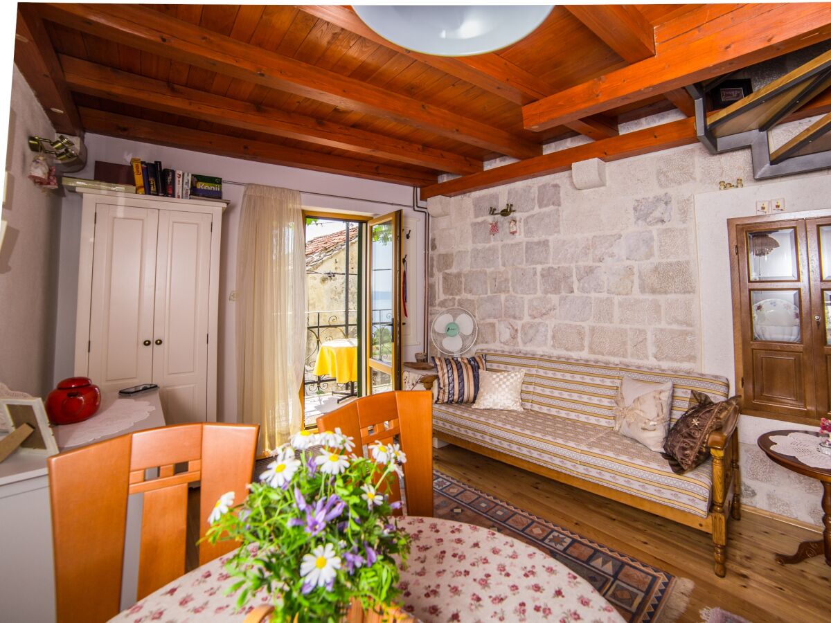 Holiday house One bedroom house with terrace and sea view Gornja Podgora, Makarska K-18984 - Outdoor photo 5