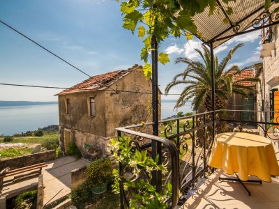 Holiday house One bedroom house with terrace and sea view Gornja Podgora, Makarska K-18984 - Outdoor photo 20