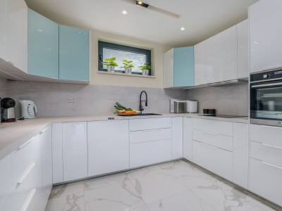 Apartment Three bedroom apartment with terrace and sea view Vantačići, Krk A-19252-a - Outdoor photo 10