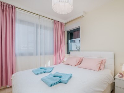 Apartment Three bedroom apartment with terrace and sea view Vantačići, Krk A-19252-a - Outdoor photo 12