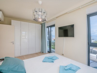 Apartment Three bedroom apartment with terrace and sea view Vantačići, Krk A-19252-a - Outdoor photo 15