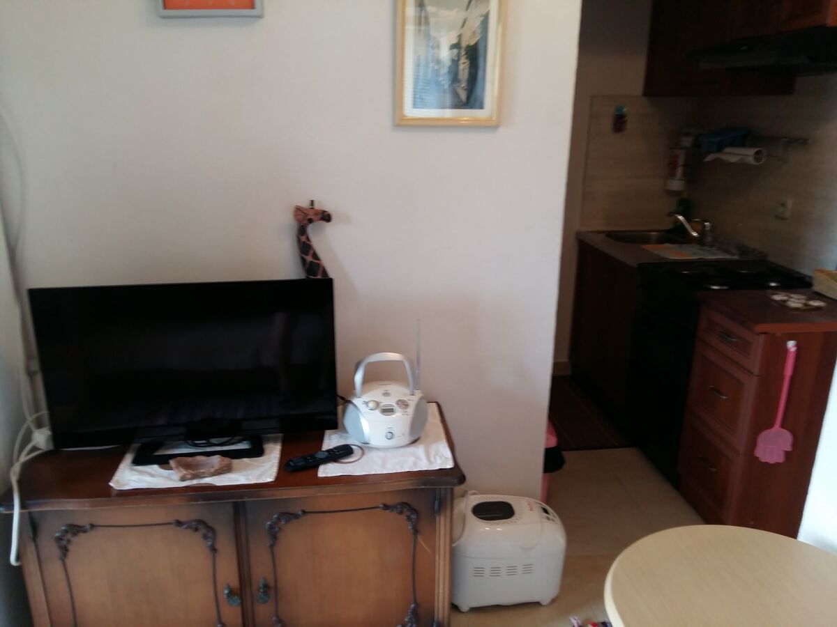 Apartment One bedroom apartment with balcony and sea view Cove Crkvice, Pelješac A-17667-b - Outdoor photo 5