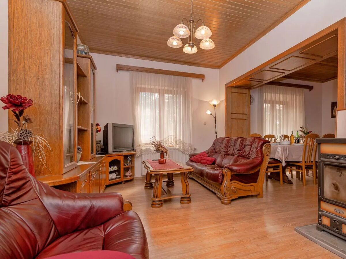 Holiday house Four-bedroom house with terrace Svirče, Hvar K-17682