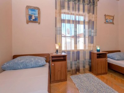Holiday house Four-bedroom house with terrace Svirče, Hvar K-17682 - Outdoor photo 29