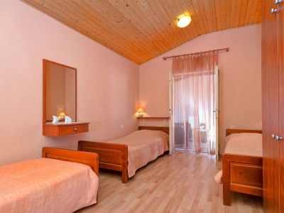 Holiday house Four-bedroom house with terrace Svirče, Hvar K-17682 - Outdoor photo 30