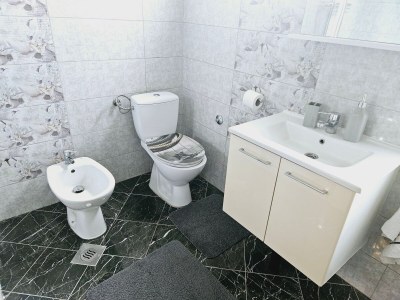 Apartment Two bedroom apartment with balcony and sea view Kampor, Rab A-17886-a - Outdoor photo 14