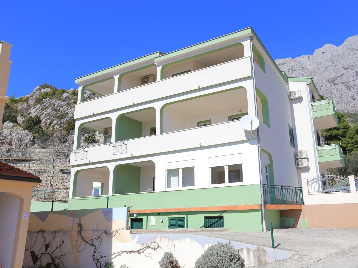 Apartment One bedroom apartment with balcony and sea view Makarska A-18213-a - Outdoor photo 3