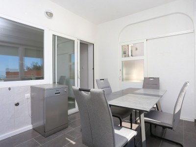 Apartment One bedroom apartment with balcony and sea view Makarska A-18213-a - Outdoor photo 20