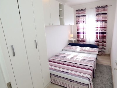 Apartment Two bedroom apartment with terrace Drvenik Mali, Drvenik A-17910-a - Outdoor photo 9