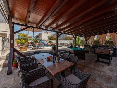 Villa Comfortable and spacious house with terrace and sea view Turanj, Biograd K-18274 - Outdoor photo 7