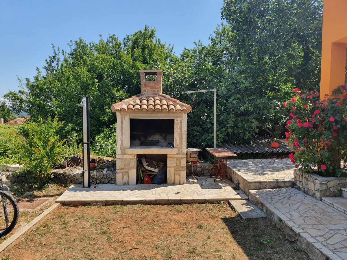 Holiday house Two bedroom house with terrace Nerezine, Lošinj K-17984 - Outdoor photo 4