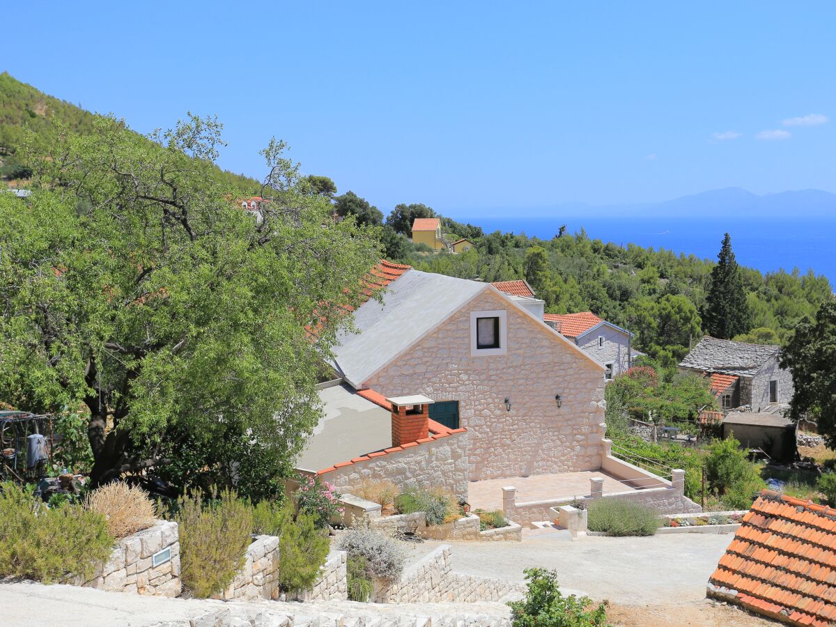 Holiday house One bedroom house with terrace and sea view Živogišće - Strnj - Živogošće - Strnj, Makarska K-18025 - Outdoor photo 2