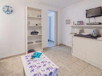 Apartment One bedroom apartment with terrace Krasica, Rijeka A-18059-b - Outdoor photo 29