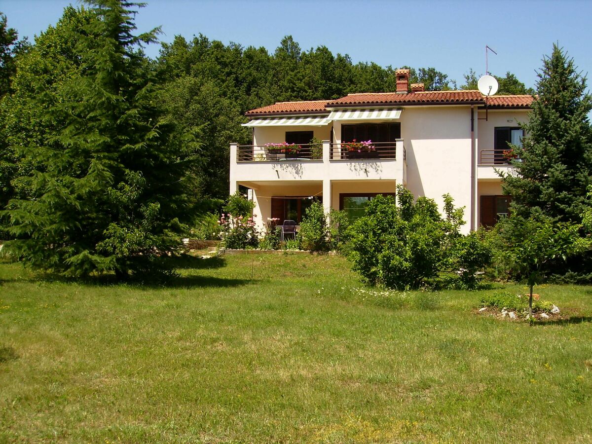 Apartment Two bedroom apartment with terrace Vinež, Labin A-18493-a